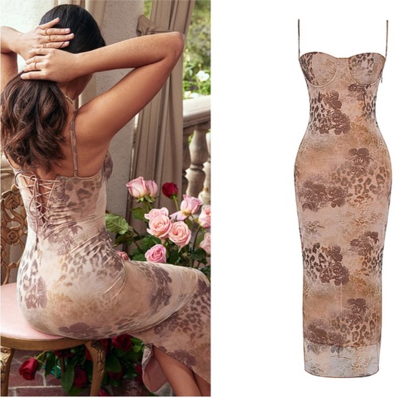 HOUSE OF CB L A-C 'Aiza' Cream‎ Floral Print Maxi Dress NWOT - Picture 3 of 14